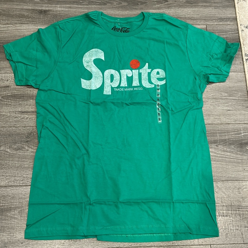 Graphic tshirt